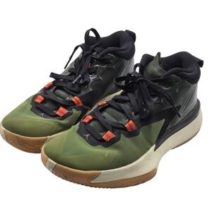 Jordan Basketball Shoes Mens Size 8 Green Black Gum Sole Mid Top DA3700-300